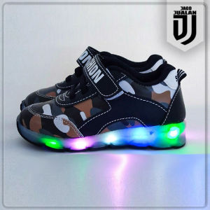 Sepatu Kets Lampu LED Anak usia 1 2 3 4 5 6 tahun ARMY / Sepatu Sneakers Tali Perekat Anak Balita Cowok Cewek Motif ARMY / Sepatu MENYALA Anak Laki Laki Perempuan Fashion Sport / Sepatu Casual LED ARMY Pria Wanita Murah / Sepatu Running Anak Keren Trendy