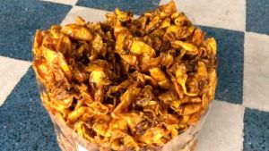 ปลาหมึกฉาบสามรส ขนาด300กรัม รสชาติ จัดจ้าน หวาน มัน เผ็ด อร่อย