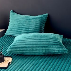 Plush pillowcase extra thick and soft for home use 18*18in 18*28in