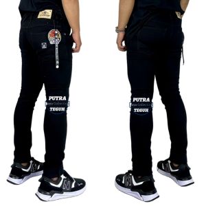 FIFTEENDENIM PT.JC CELANA JEANS SLIMFIT PRIA GLITTER BLACK