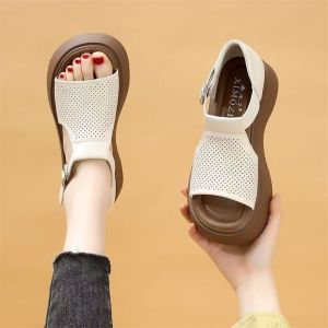 [Free Shipping] New Casual And Versatile WomenS Fashion Summer Sandals With Thick Soles And Buckle Details