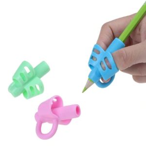 [Timmo House](Random Color)3Pcs Silicone Writing Aid Grip for Kids Children Learning Pen Pencil Aid Grip Kids Writing Posture Corrector Pencil Holder Tools