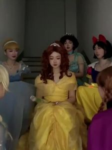 2025Halloween Costume Snow White Skirt Stage Performance Cos Costume Princess Dress Evening Dress09/01