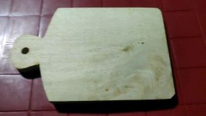 CHOPPING BOARD MADE OF WOOD / SANGKALAN