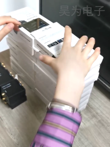 อะแดปเตอร์แปลงเสียงอนาล็อกเป็นดิจิทัลพร้อมสายเคเบิลออปติคอลเพื่อเพิ่มคุณภาพเสียงของแหล่งจ่ายไฟอิสระ