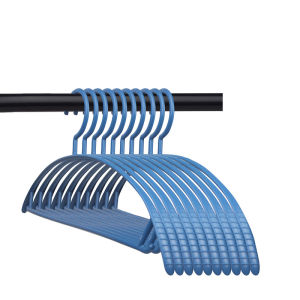 iFASHION 1682 READY STOCK 10pcs Premium Anti Slip No Trace Nordic Color Plastic Clothes Laundry Hanger Penyangkut Baju Dobi Hangar