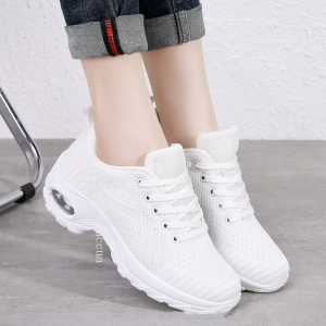 New Autumn Soft Soled Dance Shoes Square Dance Shoes Mid Heeled Sports Shoes Four Seasons Team Dance Shoes Sports Shoes Women