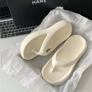[Free Shipping] Korean-Style Flip-Flops A Niche And Fashionable Silver Design Made Of EVA Material Versatile Comfortable With A Thick Sole For Added Height Suitable For Wearing On The Beach Or Outdoors