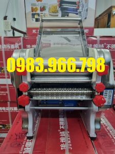 Máy cán bột mỏng  cán lát làm đế pizza  bánh bao FKM240