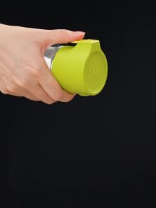 Quantitative Salt Jar Seasoning Box Glass Kitchen Seasoning Jar Moisture proof Sealed Seasoning Jar Controlled Salt Bottle Seasoning Bottle