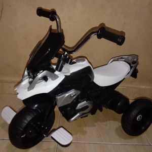 Sepeda Motor Roda Tiga Anak PMB Tricycle M 888a Mainan Anak Sepeda Motor Gowes Sport M-888 A Musik Type R PMB Dayung