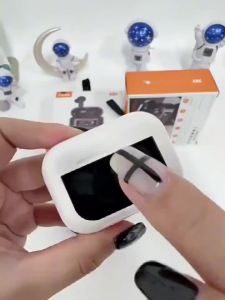 AI Smart Translation Headset - Real-Time Multilingual Translation Intelligent Assistant with HD Calls Ultra-Long Battery Life Touch Screen Wireless Earbuds for Travel Work and Everyday Use Wireless Headphones Work Communication Tool