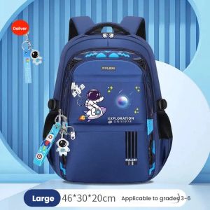 Astronaut schoolbag for boys and girls grades 1-6 Waterproof lightweight large-capacity backpack