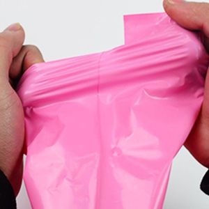 plastik Polymailer HITAM 17x30cm isi 100 Plastik packing Hitam 17x30cm Amplop Packing