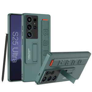 เคสมือจับสำหรับโทรศัพท์มือถือสายรัดข้อมือหนังสุดหรูสำหรับ Samsung GalaxyS25 S24 S23 S22พิเศษเคสฝาครอบกันกระแทกแบบบางพิเศษสำหรับ Samsung Galaxy S25 S24 S23 S25ฝาปิดมีสายรัดข้อมือมือถือกันกระแทกแบบบางเฉียบและขาตั้งเลนส์กล้องถ่ายรูป