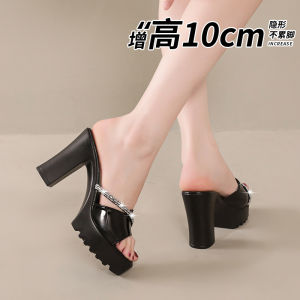 WomenS High-Heeled Sandals For Summer 2026 New Fashionable Outdoor Sandals With Rhinestones Chunky Heels And A New Chinese-Style Height-Increasing Design