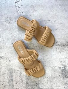 GREAT-A171 รองเท้าแฟชั่น รองเท้าผู้หญิง รองเท้าลำลองแบบสวมและรองเท้าแตะ รองเท้าแฮนด์เมค สินค้าเราผลิตเอง ไซส์ 35-45** มี 5 สีให้เลือก