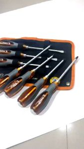 ชุดไขควงด้ามตอก7ตัว RUIMA เกรดเหล็กอย่างดี งานสวย เหล็กยาวตลอดตัว 8 - 10 นิ้ว