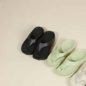 WomenS Summer Fashion Thick-Soled Non-Slip CoupleS Beach Flip-Flops With Soft Sole For Men