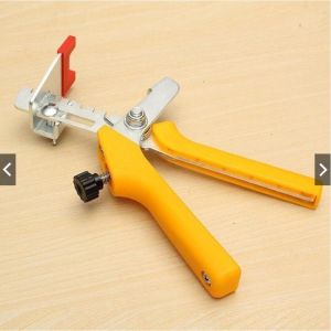 คีมปรับระดับกระเบื้อง คีบปรับพื้น ใช้เป็นอุปกรณ์คู่กันกับลิ่มปรับระดับกระเบื้อง และคลิปปรับระดับกระเบื้อง ปรับพื้น