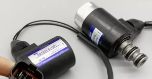 อะไหล่รถขุด Komatsu Swing โซลินอยด์ม้วน PC60-7 PC120-6ไฮดรอลิคล็อคความปลอดภัยโซลินอยด์ อะไหล่โซลินนอยด์ม้วนPC60-7