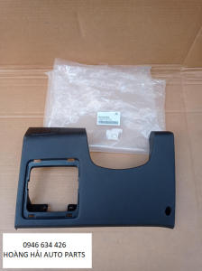 MIẾNG ỐP (TÁP PI) DƯỚI VÔ LĂNG HYUNDAI I10 GRAND