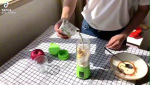 Blender Portable Rechargeable - Blander Mini Portable - Juicer Portable USB Original - Blender Kecil Blender Portable