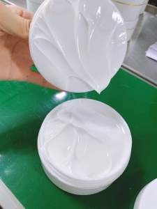 [HCM]Thảo dược đông y Kem dưỡng da toàn thân Body TAD 100gr trắng da mịn màng thẩm thấu nhanh hàng chuẩn- Kem dưỡng dành cho mọi loại da cam kết bật tông ngay khi sử dụng