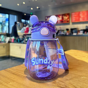 【Bartley-lz】พร้อมส่ง ขวดน้ำเด็กขวด 550มล การ์ตูนรูปทรง และสายคล้อง แบบพกพา ถ้วยน้ำพลาสติก