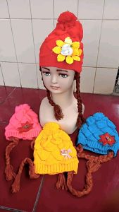 Topi Kupluk Bayi Kepang Pom Pom Bunga Bayi Anak Perempuan