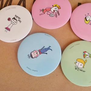 Cartoon Mini Portable Mirror Convenient Circular Hand Mirror Pocket Portable Makeup Mirror
