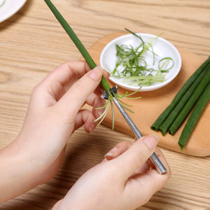 Shallot Blossom Cutter Stainless Steel Plum Blossom Shaped Spring Onion Shredder Water Spinach Separator Slicer Kitchen Gadget [Chinatera]