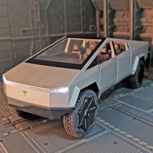 1/24 New Tesla Cybertruck Pickup Alloy Car Model Diecasts Metal Toy Off-road Vehicles SUV Simulation Kids Gift Collection for kid gift