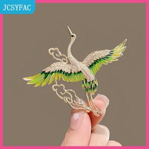 JCSYFAC  Trung Quốc Phong Cách Thanh Lịch Rhinestone Màu Xanh Lá Cây Men Cánh Crane Đám Mây Trâm Cài Cho Phụ Nữ Cô Gái Bay Chim Ve Áo Pins Đảng Đồ Trang Sức