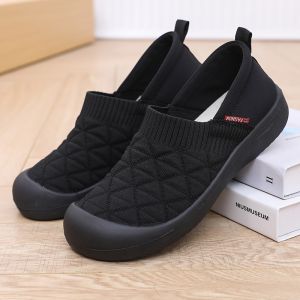 NW067 Sepatu Slip On Wanita Casual