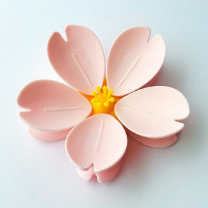 Small and exquisite magnetic cherry blossom clip magnetic refrigerator sticker decorative book clip moisture-proof and easy to use high-color flower refrigerator sticker cherry blossom shape sealing clip soft and durable