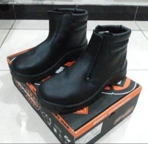 Sepatu Boots Anak Laki-laki Bahan Kulit /Hitam Model resleting 6 inch ( Cow Leather )
