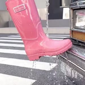 Hight Quality Rain Boots for Women Rain Shoes Rubber Shoes Waterproof Comfortable
