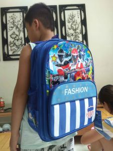 [Nhập RS0822 giảm 30k cho đơn 99k]Balo Bé Trai Balo Tiểu Học Balo Bé Trai Đi Học Tiểu Học Ba lô Học Sinh 5 Anh Em Siêu Nhân (Ảnh Thật)