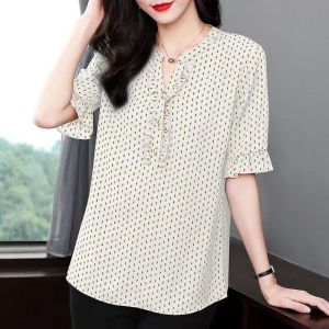 100 KG Fat Girl Can Wear Plus Size V neck Polka Dot Ruffle sleeve Shirts Women Korean Style Temperament elegant Short sleeve Ladies T-shirt with button New design Trendy blouse