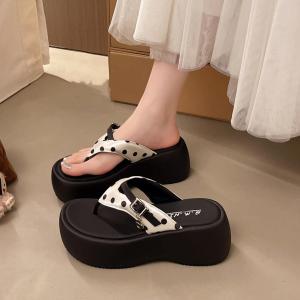 Free Shipping 2026 Summer Thick-Soled Platform Sandals With Buckle Straps Casual Style WomenS Flip-Flops