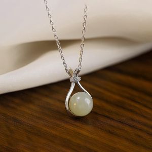 Kalung Titanium Bulat Mahkota Vintage untuk Wanita untuk Pakaian Sehari-hari