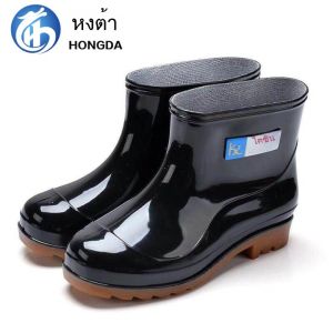 รองเท้ากันฝนสีดำคุณภาพสูงแบบคลาสสิก (ขนาด: 39-45) หนา ทนทาน ทนกรด กันน้ำ กันลื่น ใส่ได้ทั้งผู้ชายและผู้หญิง เหมาะสำหรับใช้กลางแจ้ง เช่น ที่ก่อสร้าง ฟาร์ม ไถนา หรือการตกปลา