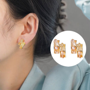 Fashionable Ring Gift s925银针水晶弧形耳钉韩版气质小众设计渐变色耳环高级感轻奢耳饰