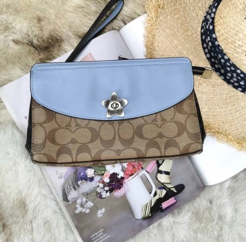 Coach store clutch blue