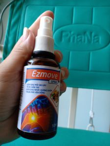 Chai xịt xương khớp Ezmove 50ml giảm đau mỏi vai gáy tê bì chân tay đau nhức xương khớp thoải mái vận động