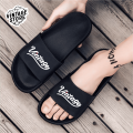SANDAL SLOP PRIA VINTAGE UKURAN 39 SAMPAI 43 SLIP ON  SENDAL PRIA DAN WANITA TERBARU 2022 SANDAL KARET BAHAN PYLON RINGAN DAN LEMBUT SANDAL SLIDE MATERNAL DISASTER. 