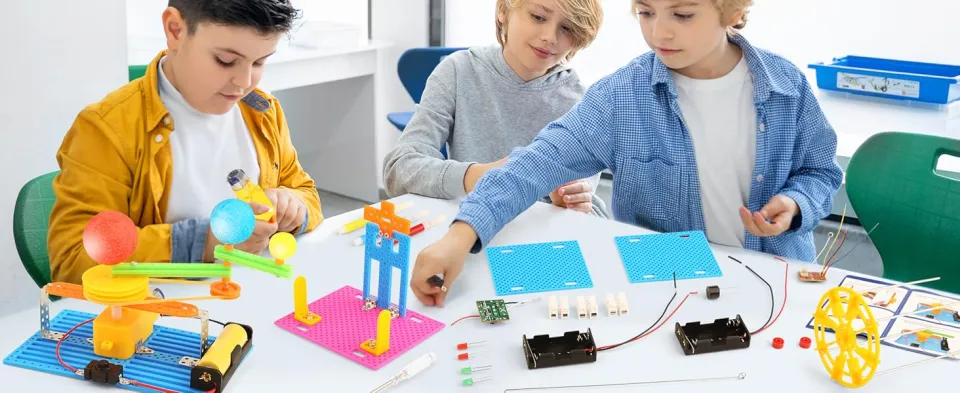 STEM Science Kit For Kids 8-12 - 5-in-1 Robot Building & Engineering Projects
