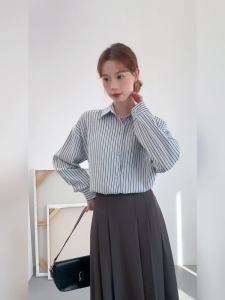 2025 Korean Style Off-Shoulder Sleeve Design Striped French Long Sleeve Shirt for Women Autumn New Simple Lapel Fashion Pocket Single-Breasted Elegant Blouse