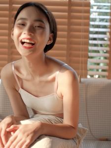 Ladies Bra/student tube top-style underwear women’s anti-glare no steel ring inner bra camisole-style bra